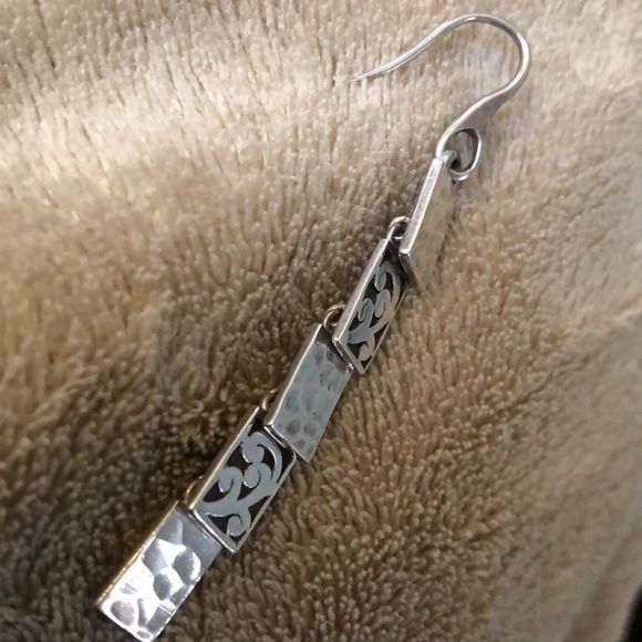 LOIS HILL Sterling Silver Drop Dangle Alternating Hammered Filigree Earrings - Picture 13 of 16